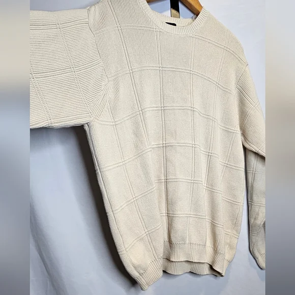 Arrow Cream Color Cotton Knit Sweater - Picture 2 of 6